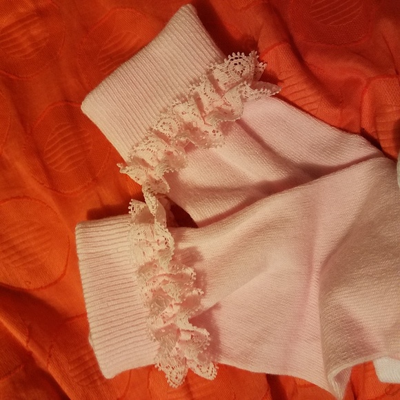Sz 2-10.5 girls ruffled socks - Picture 3 of 5